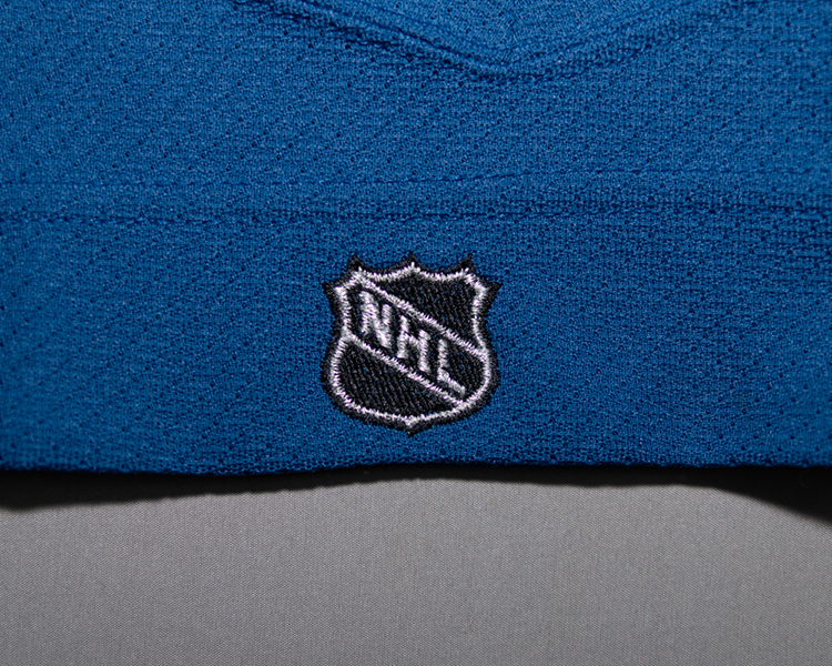 Scott Parker Colorado Avalanche game worn jersey tagging Scott Parker Colorado Avalanche game worn jersey tagging