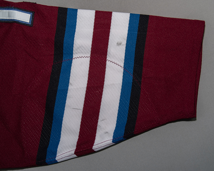 Dan Hinote Colorado Avalanche game worn jersey tagging Dan Hinote Colorado Avalanche game worn jersey tagging