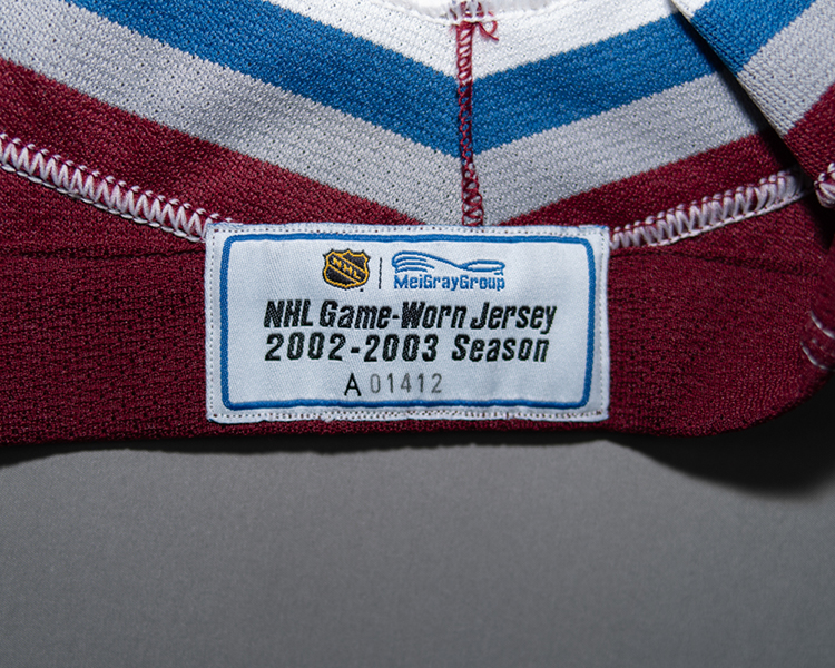 02-03 Mike Keane Colorado Avalanche game worn jersey hem alteration 02-03 Mike Keane Colorado Avalanche game worn jersey hem alteration